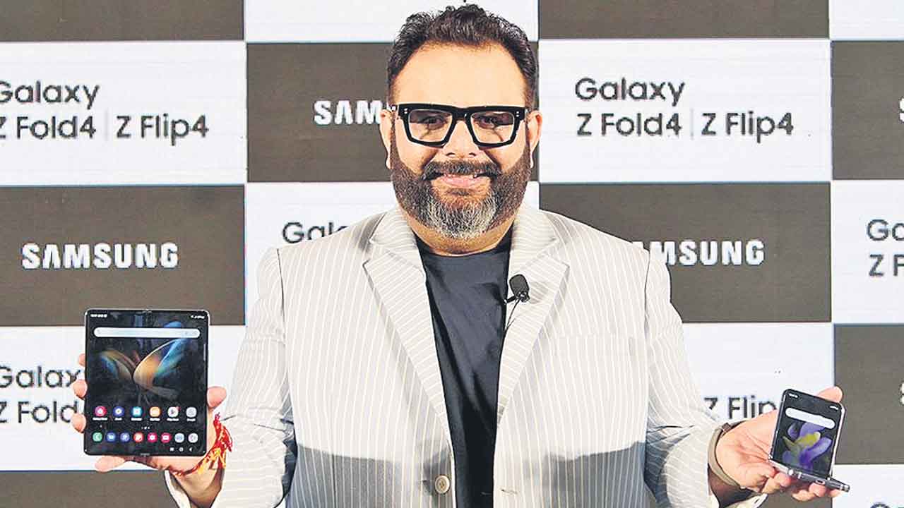 సామ్‌సంగ్‌ గెలాక్సీ జెడ్‌ ఫోన్లు