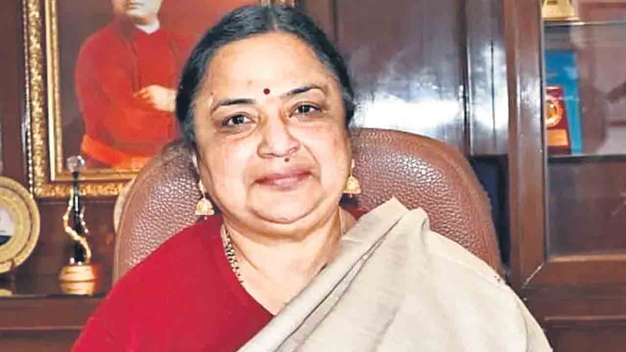 ఏ దేవుడూ బ్రాహ్మణుడు కాడు