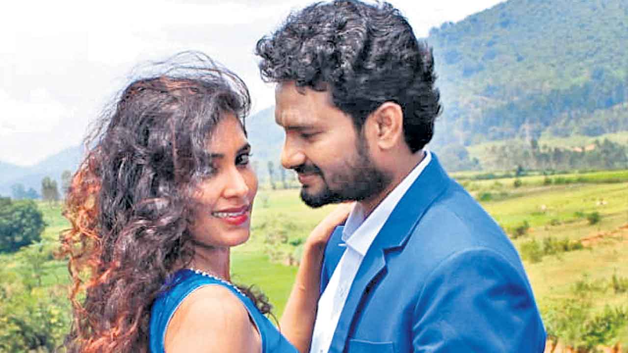 ఆకట్టుకునే ప్రేమ కథతో