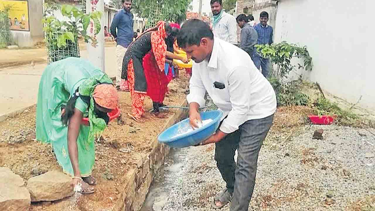 విద్యార్థుల్లో సామాజిక బాధ్యత