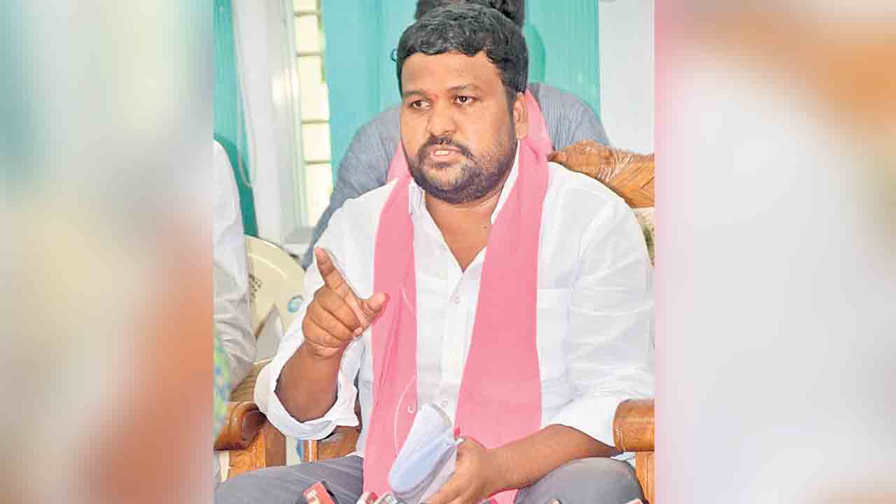 కోమటిరెడ్డి బ్రదర్స్.. మునుగోడుకు చేసిందేమీ లేదు..