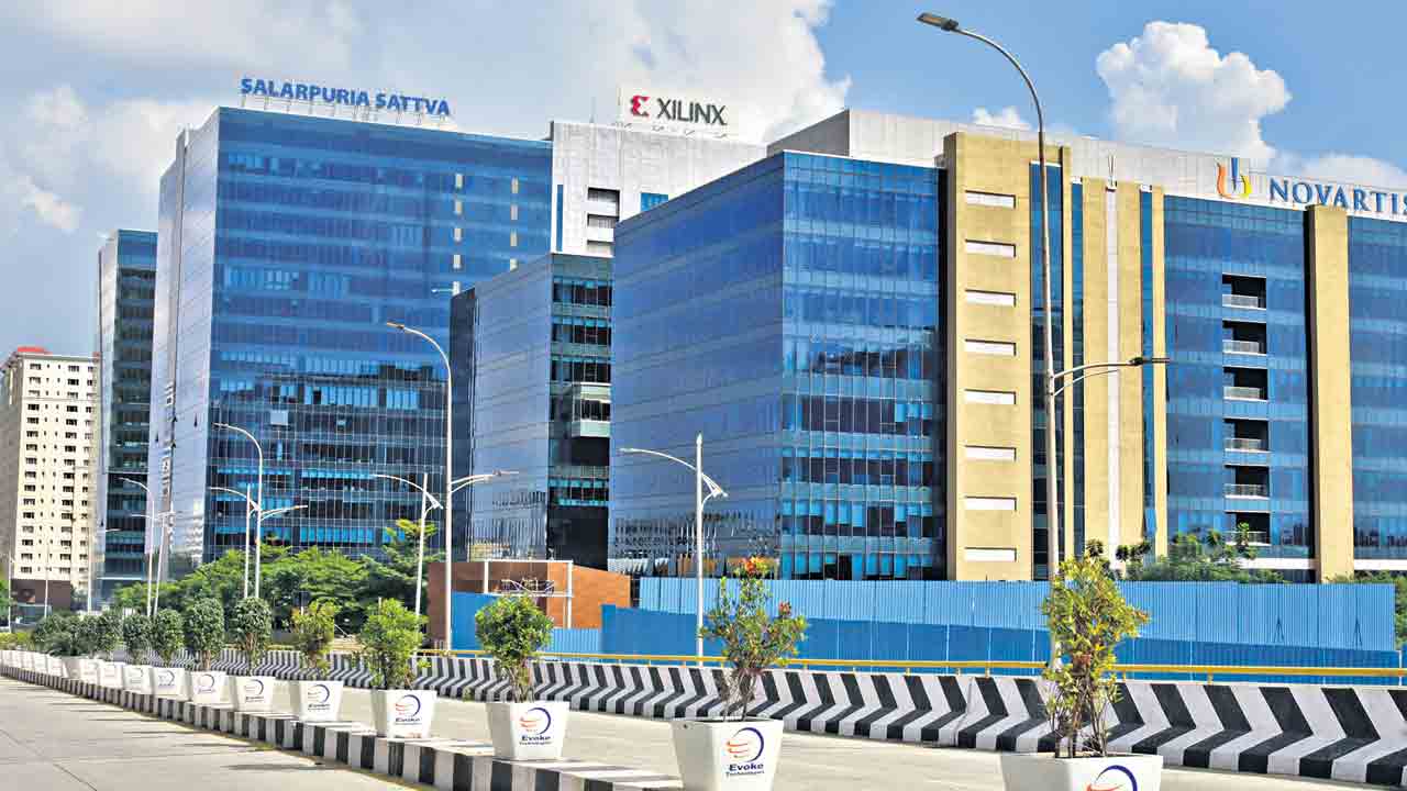 ఆఫీస్‌ స్పేస్‌లో హైదరాబాద్‌ టాప్‌