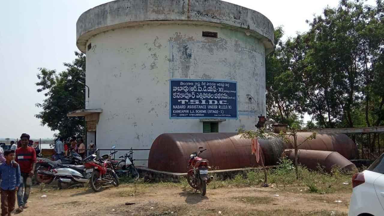 ఆదర్శంగా ఎత్తిపోతల పథకం