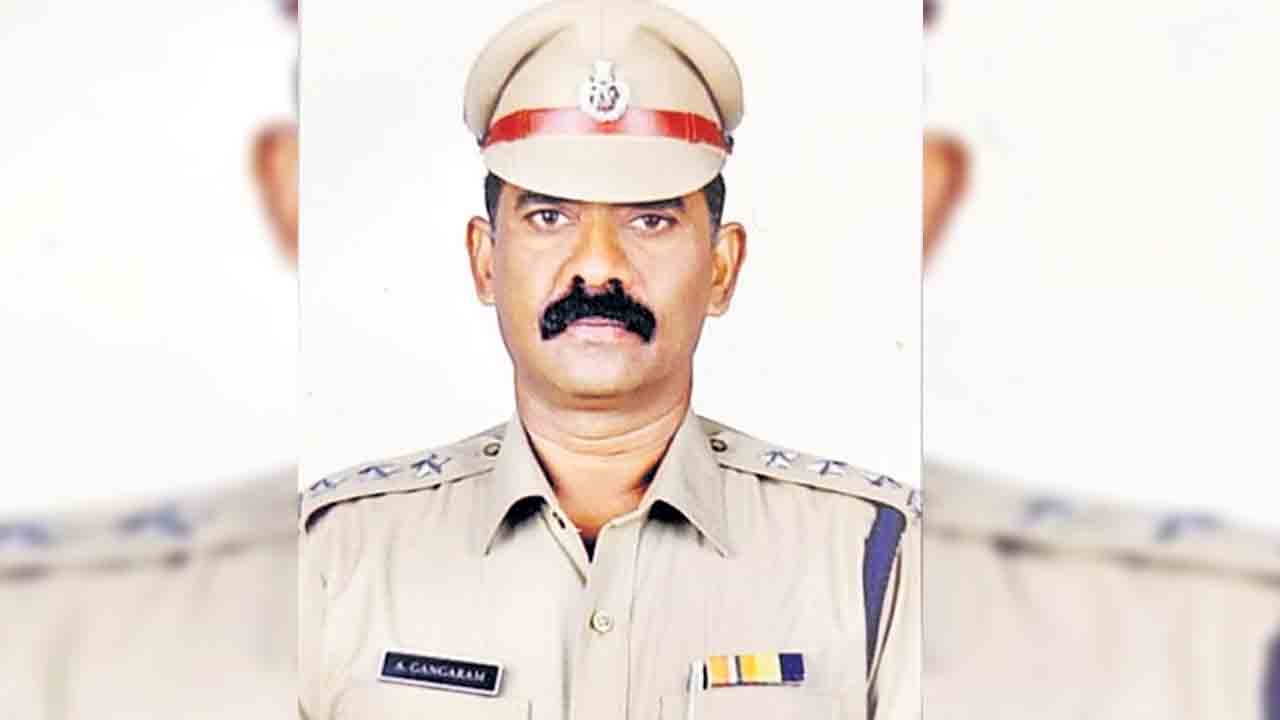 బాలానగర్‌ ఏసీపీకి అవార్డు