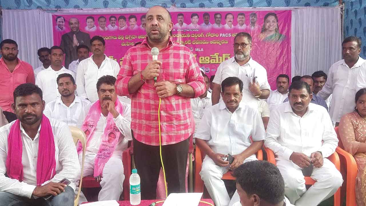 తెలంగాణ అభివృద్ధిని జీర్ణించుకోలేక పోతున్న మోదీ