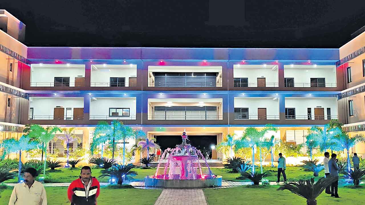 నేడు వికారాబాద్‌కు కేసీఆర్‌