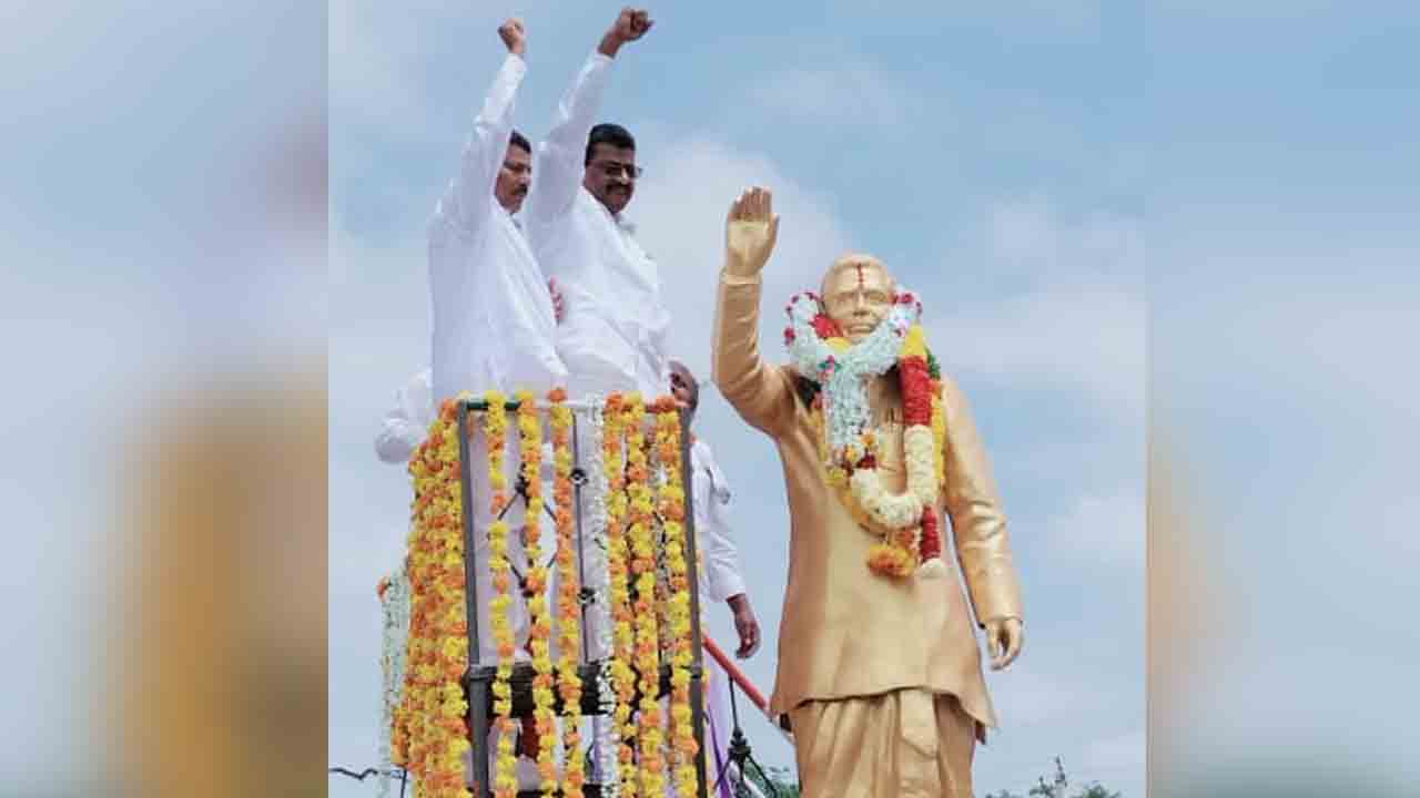 చిట్టెం నర్సిరెడ్డి ఆశయ సాధనకు కృషి చేద్దాం’