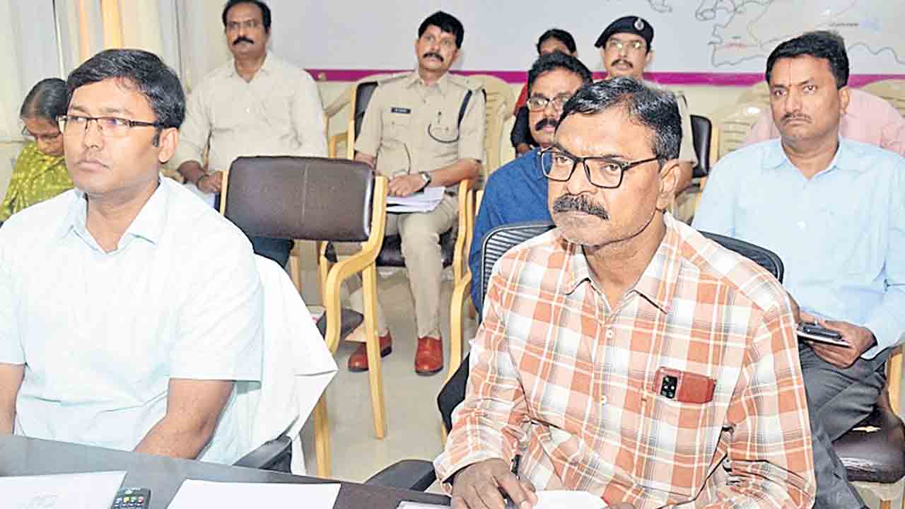 వజ్రోత్సవాలను విజయవంతం చేస్తాం