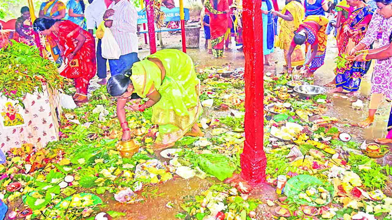 సల్లంగ చూడు తల్లీ..