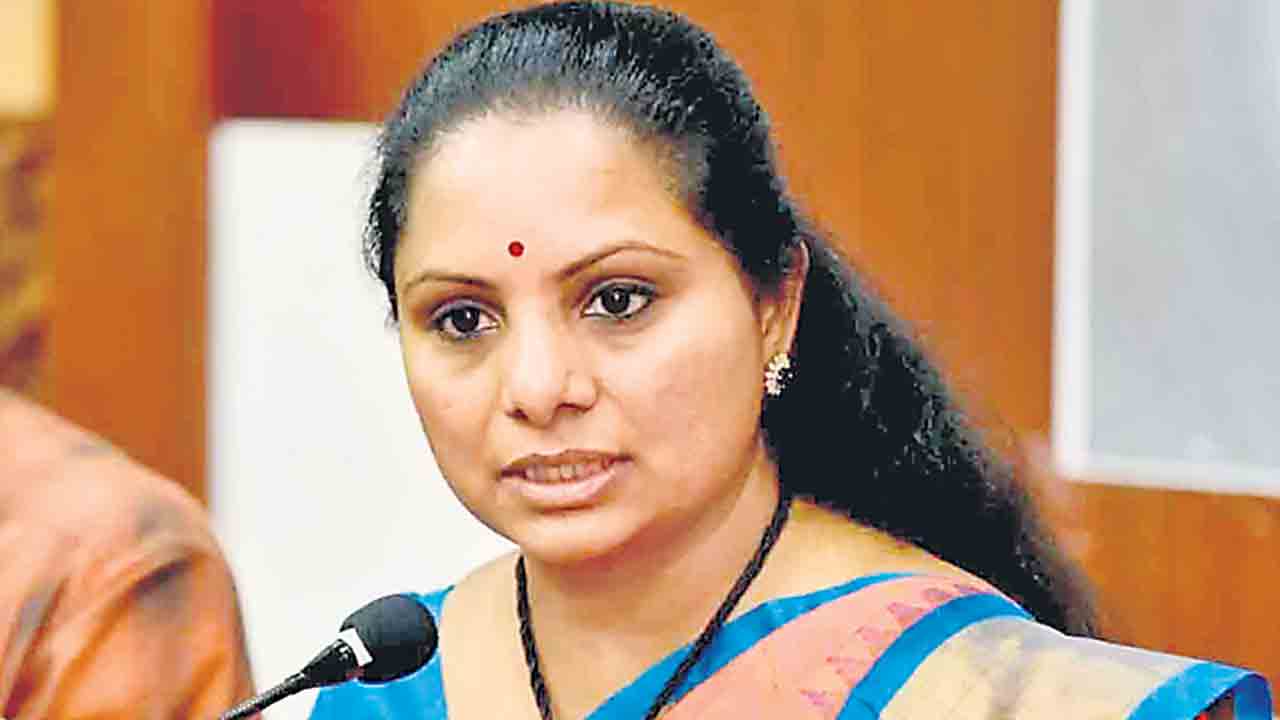 పేదల పథకాలను ఓర్వలేని కేంద్రం