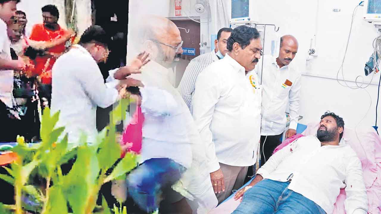 బౌన్సర్లతో ‘బండి’ దండయాత్ర!