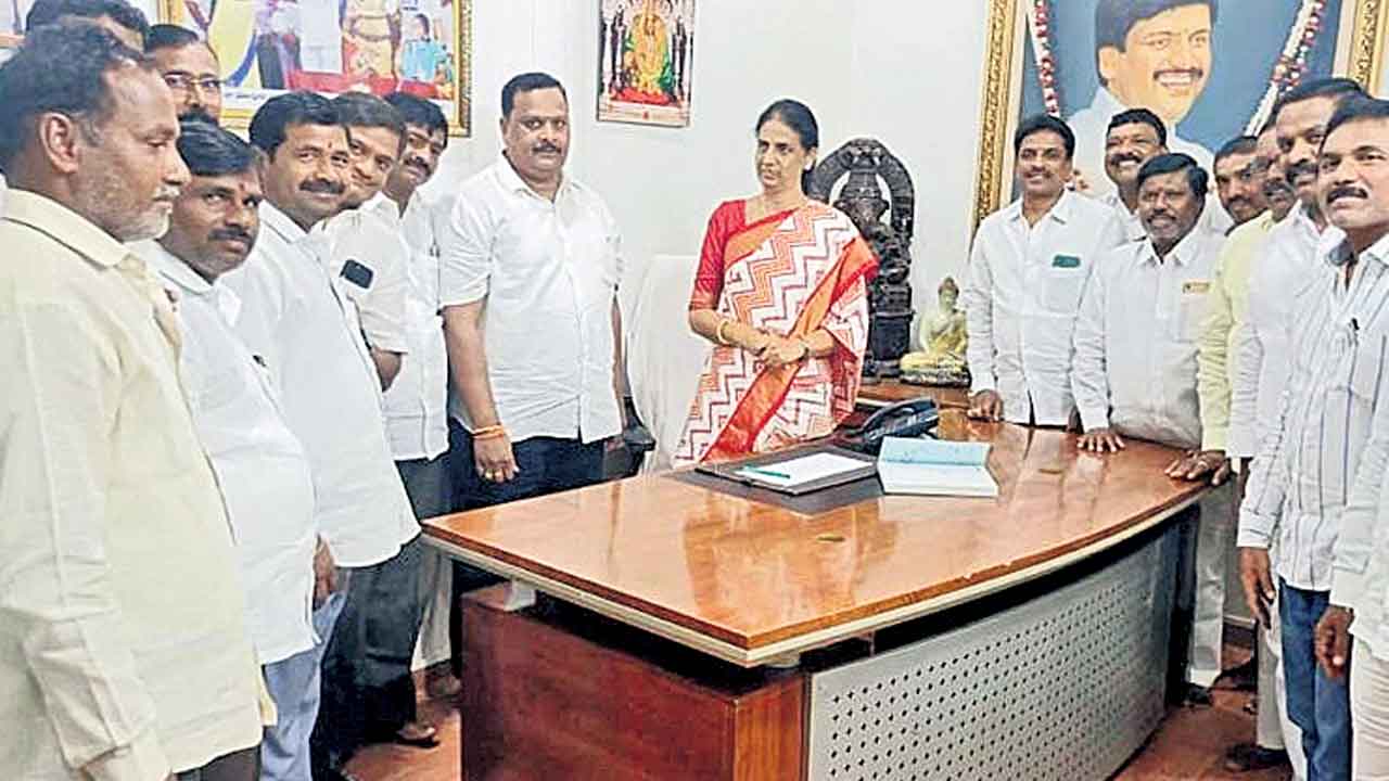 టీఆర్‌ఎస్‌తోనే అభివృద్ధి: మంత్రి