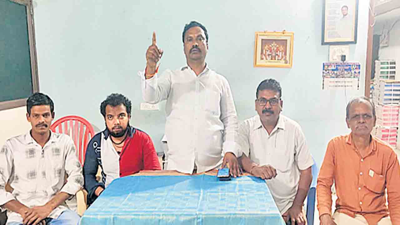 బీసీ బిల్లు కోసం 9న చలో ఢిల్లీ
