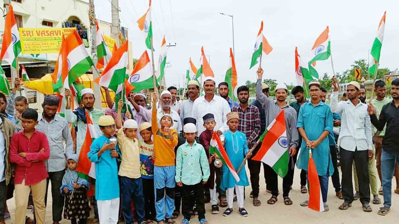ఘనంగా వజ్రోత్సవాలు