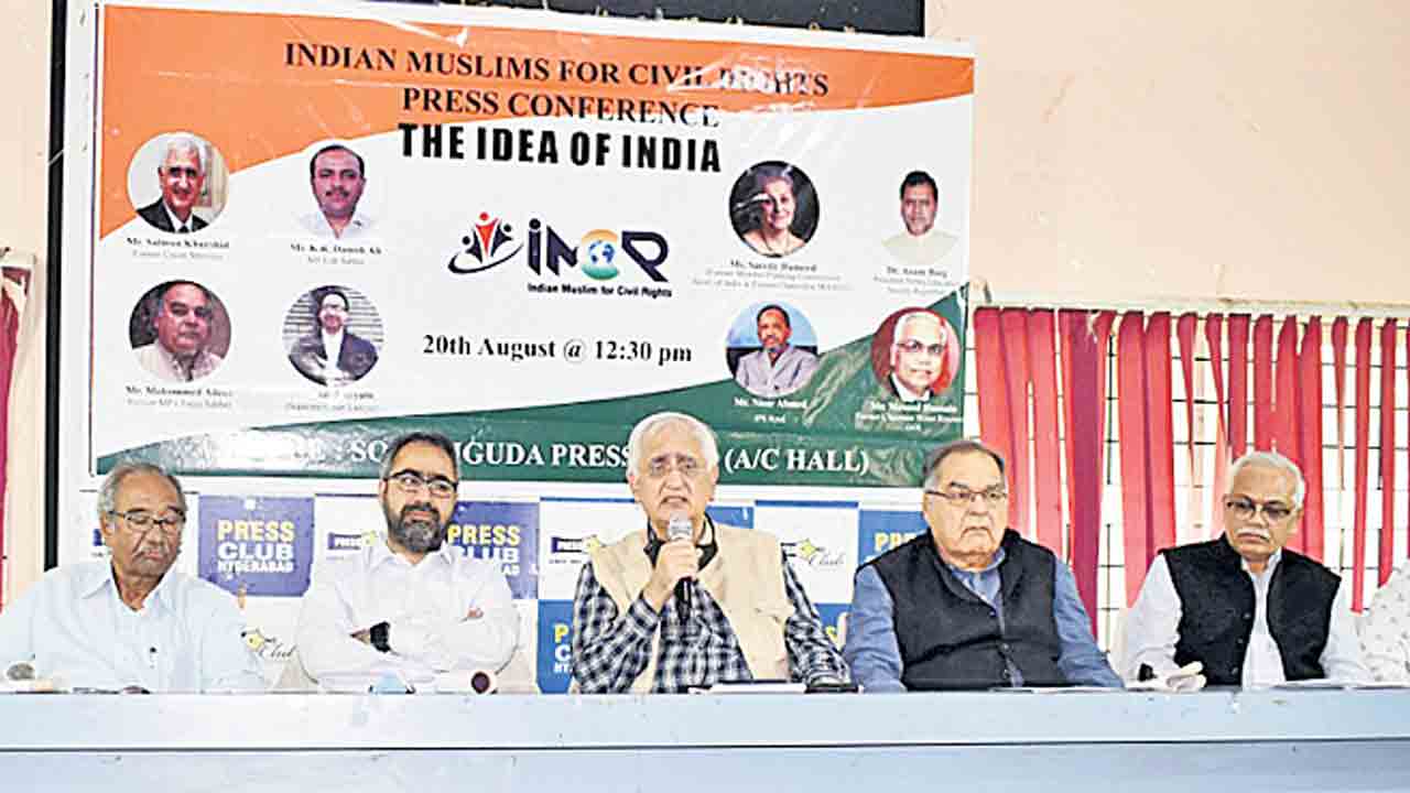 మతాలకతీతంగా దేశాభివృద్ధిలో భాగస్వాములు కావాలి