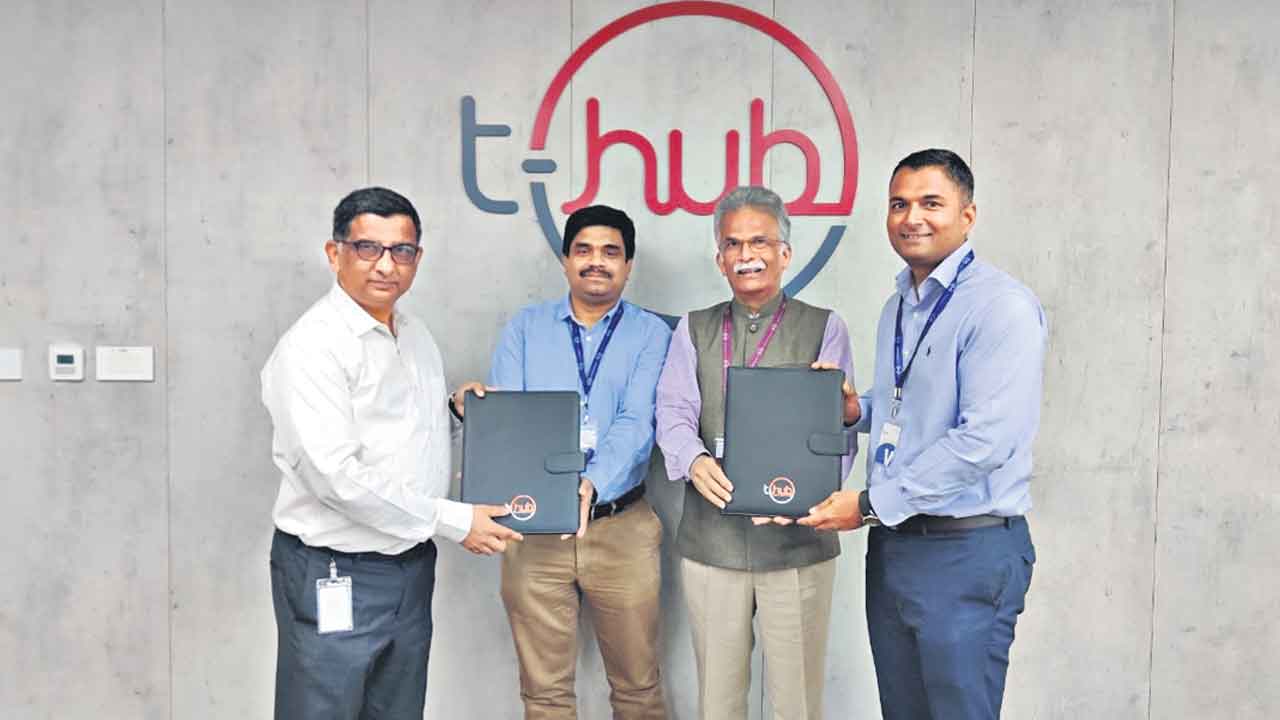 హైదరాబాద్‌ ఏంజిల్స్‌తో టీ హబ్‌ ఒప్పందం