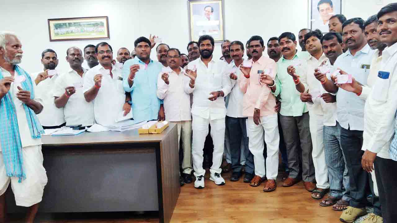 కొత్త పింఛన్లు వచ్చేశాయ్‌