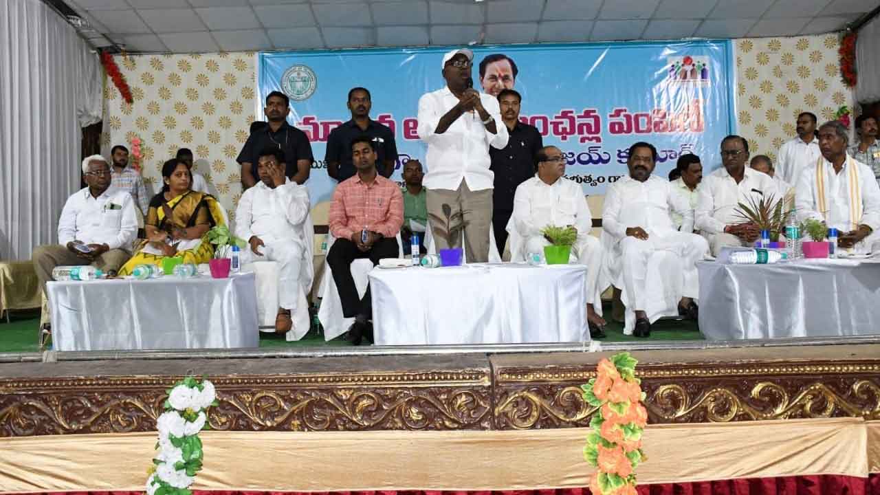 దేశం చూపంతా తెలంగాణ వైపే..