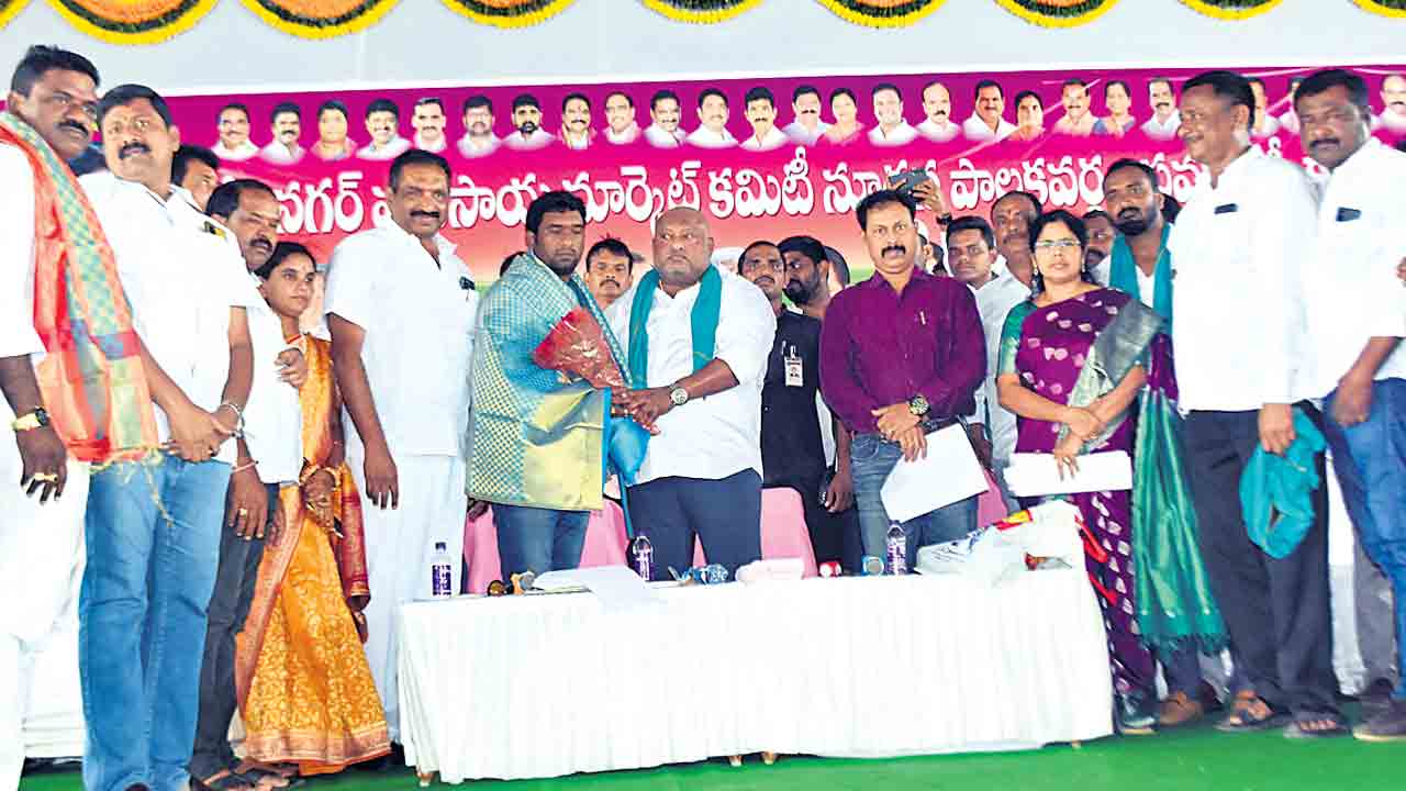 పంట కొనే బాధ్యత కేంద్రానిదే