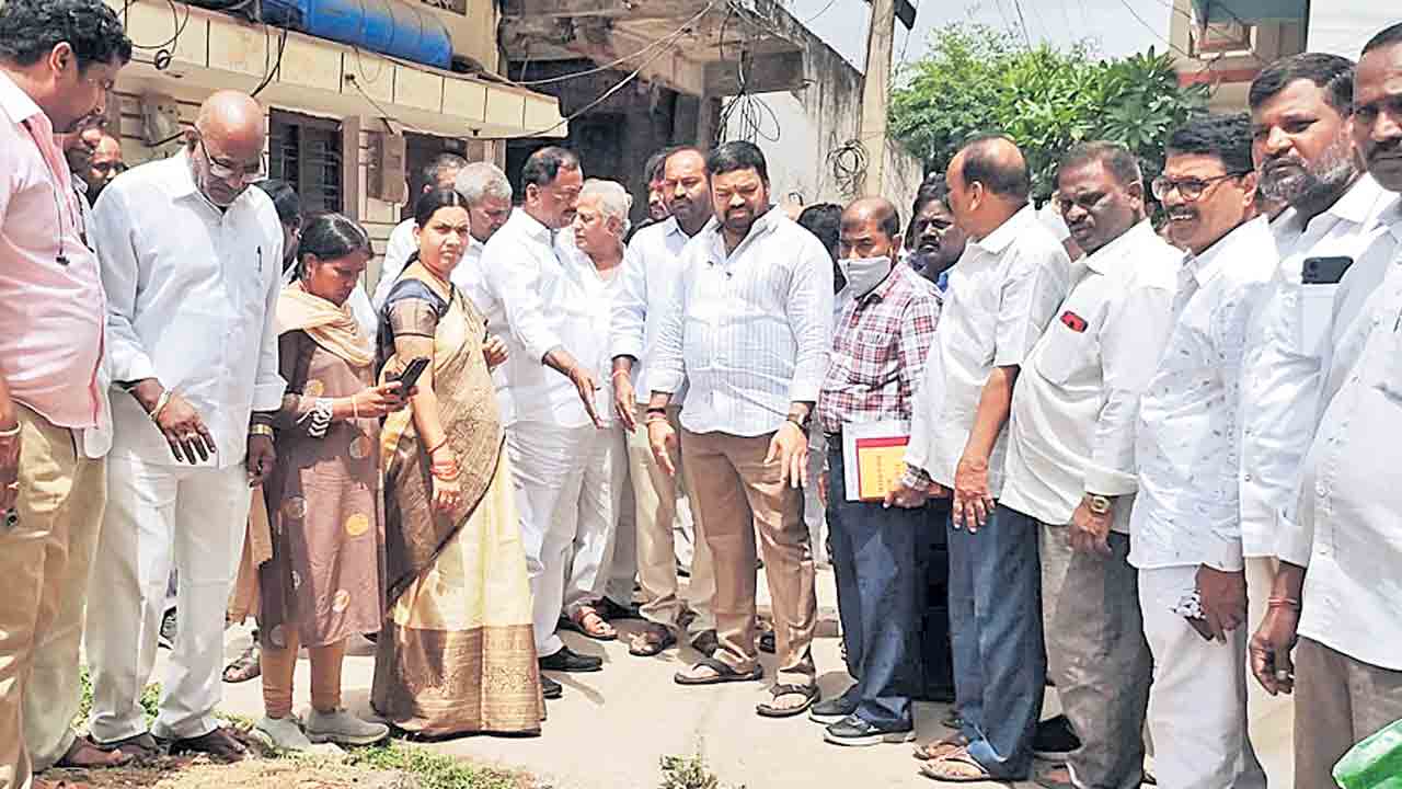 కాలనీల సమగ్రాభివృద్ధికి చర్యలు