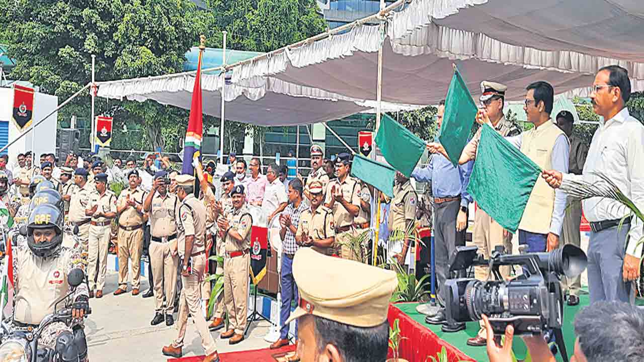హైదరాబాద్‌ టు ఢిల్లీ.. ఆర్పీఎఫ్‌ మోటార్‌ సైకిల్‌ ర్యాలీ