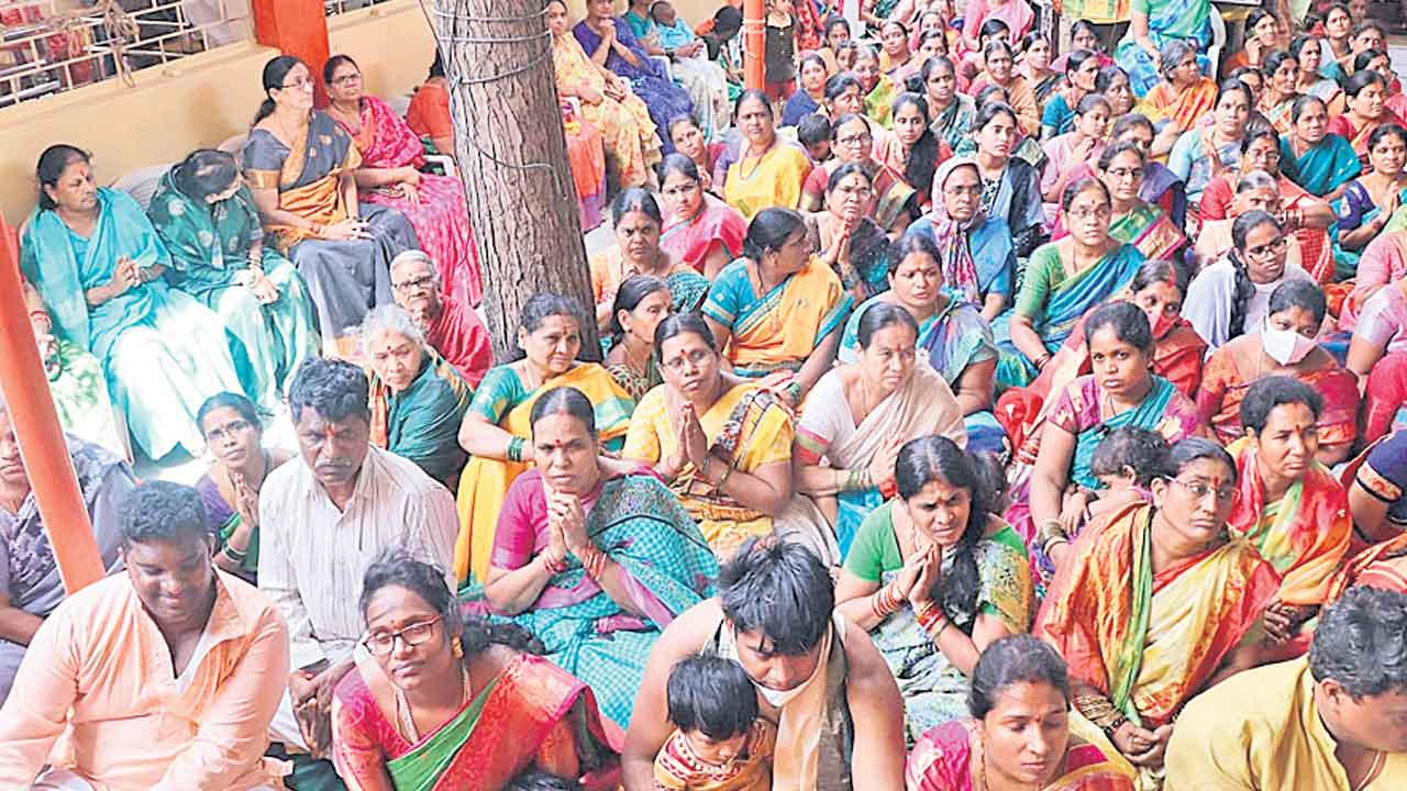 అన్నపూర్ణ ఆలయంలో..బ్రహ్మోత్సవాలు