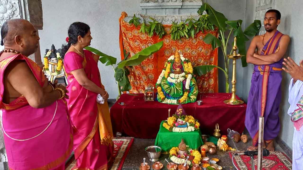 వైభవంగా స్వాతి నక్షత్ర పూజలు