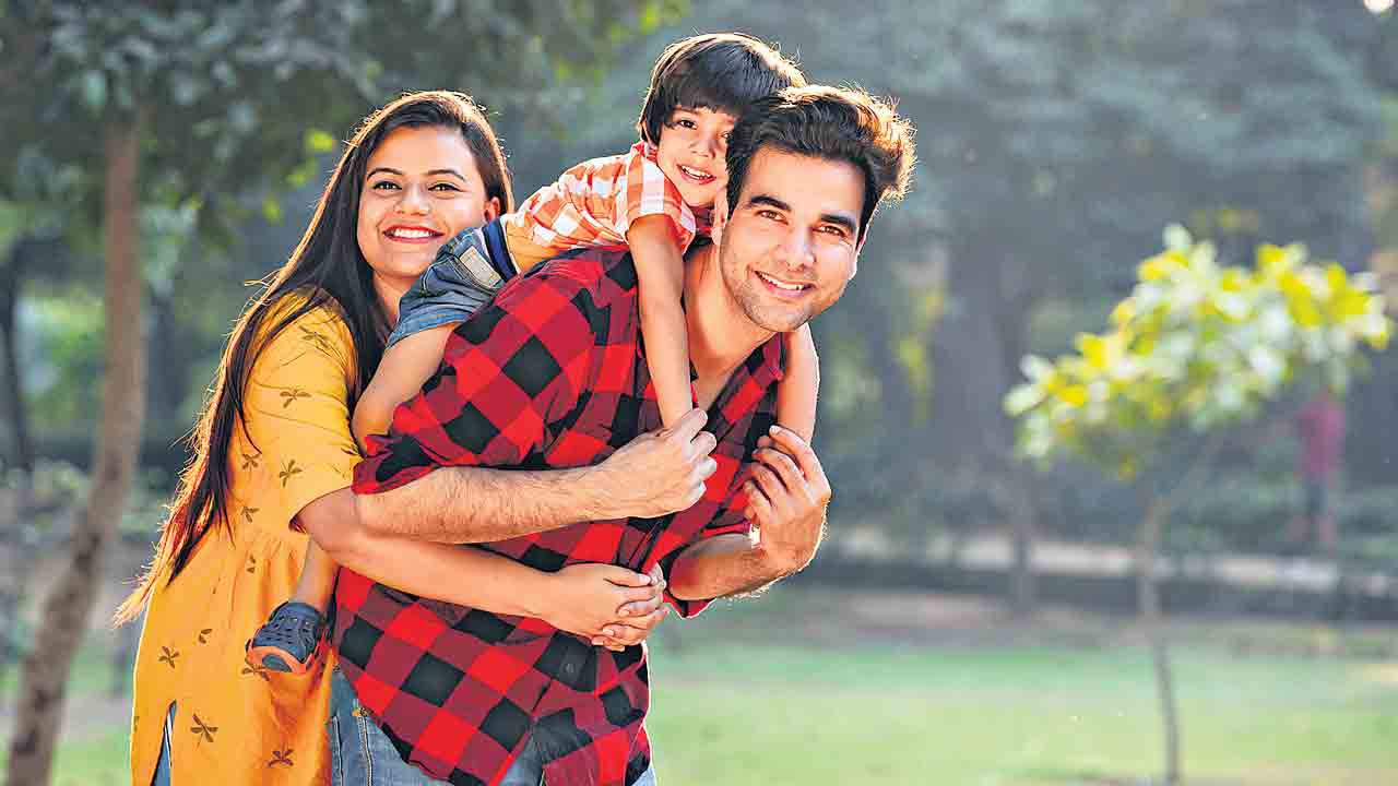 వెలితి తీర్చి..వెలుగునిచ్చి..
