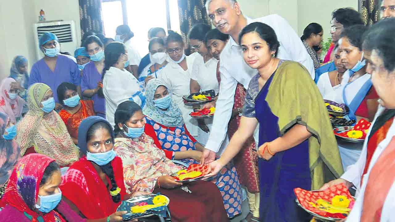 ముర్రుపాలు టీకాతో సమానం