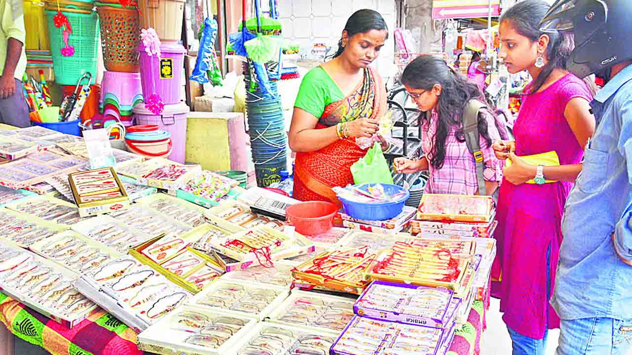 అనుబంధాల రాఖీ