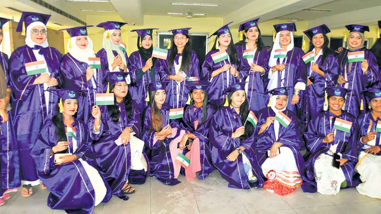 మహిళా విద్యతోనే సమాజ అభివృద్ధి