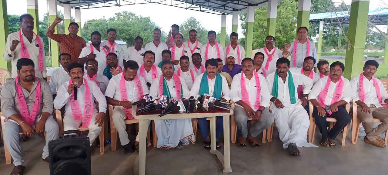 బాల్కొండ నియోజకవర్గంలో అభివృద్ధిపై చర్చకు సిద్ధం