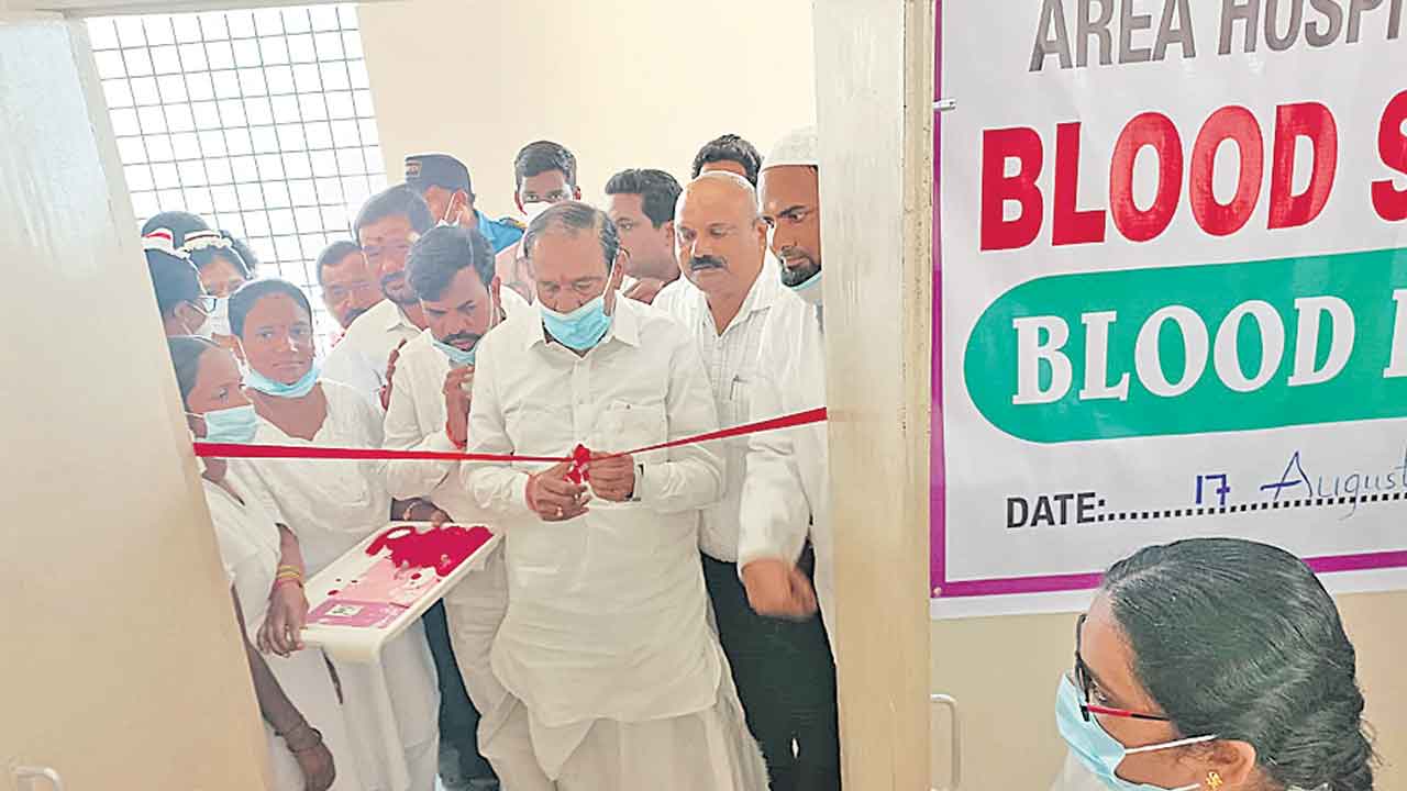 ప్రాణదాతలుగా నిలవాలి