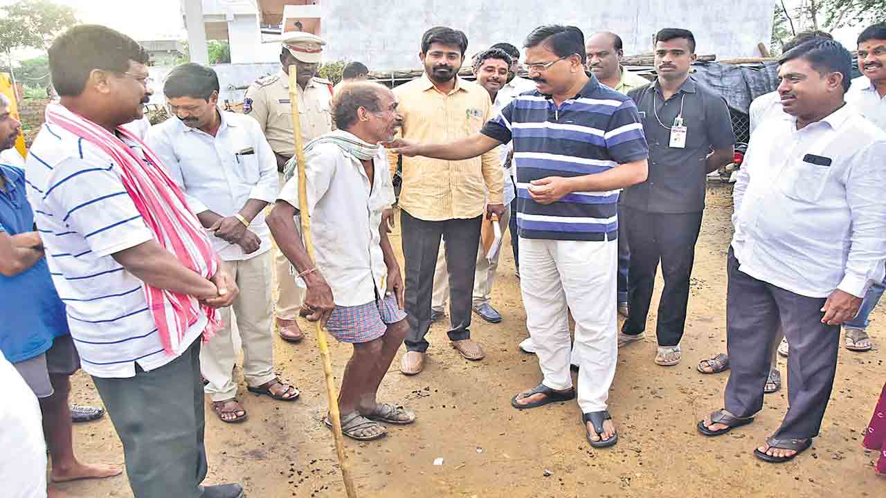 సమస్యల పరిష్కారానికే ‘పల్లెనిద్ర’