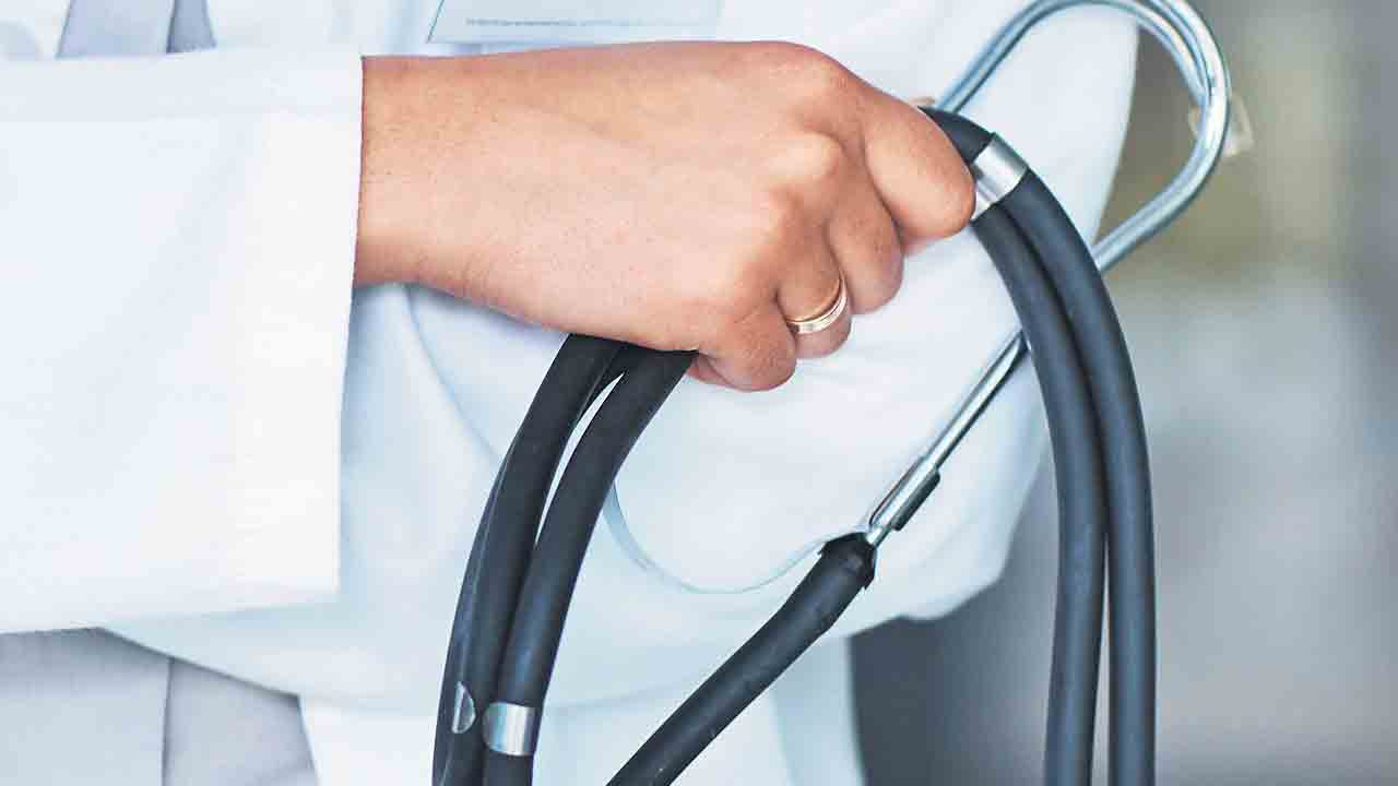 కష్టపడకుండా సూపర్‌ స్పెషాల్టీ సీటు!