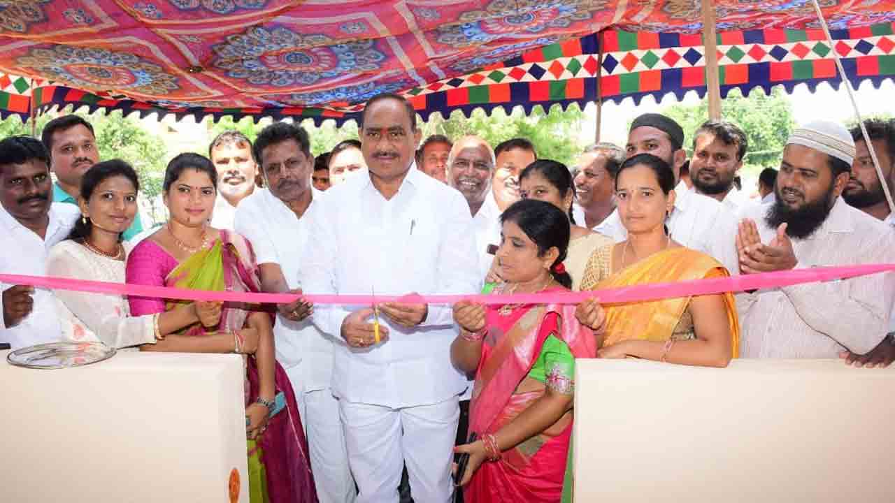 పేదల జీవితాల్లో వెలుగు నింపిన ‘దళిత బంధు’