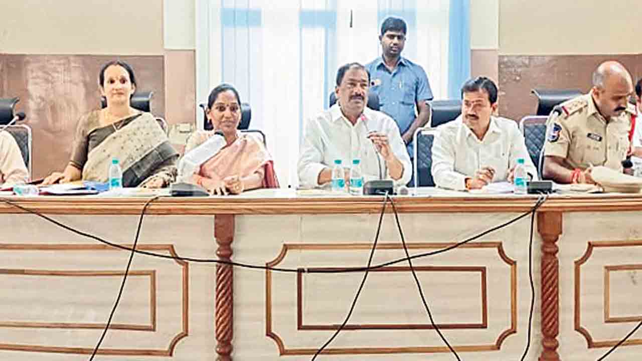 గణేశ్‌ ఉత్సవాలు ప్రశాంతంగా నిర్వహించాలి