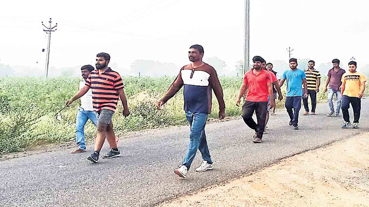 ఆరోగ్యం వైపు అడుగులు