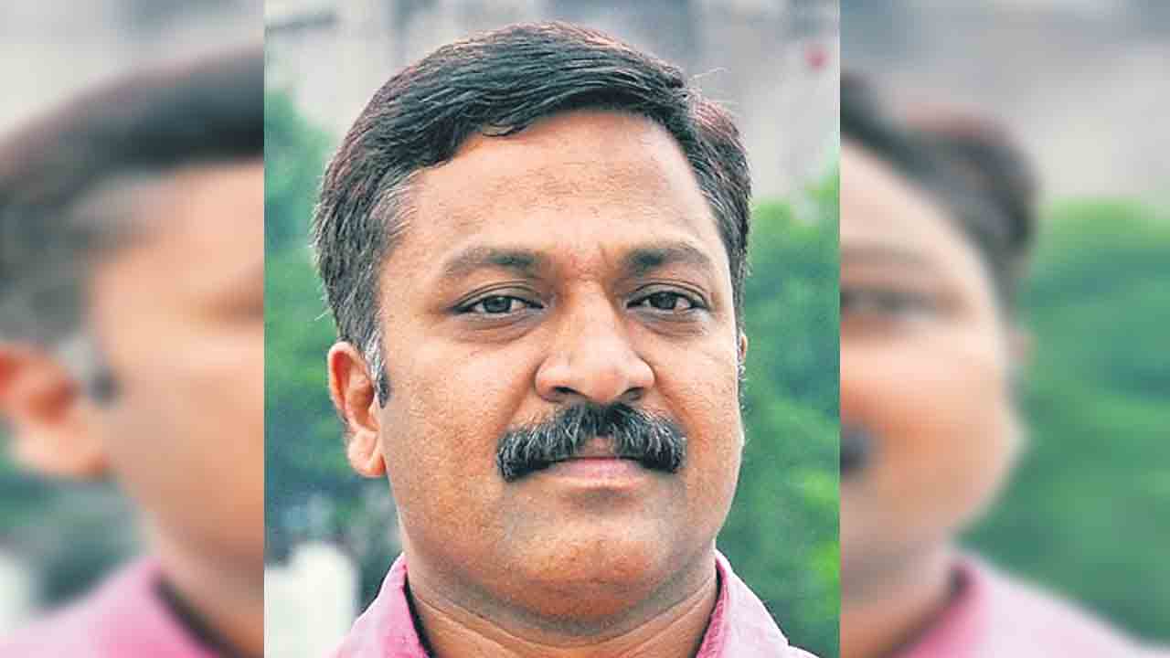 పత్తిపాక మోహన్‌కు సాహిత్య అకాడమీ అవార్డు