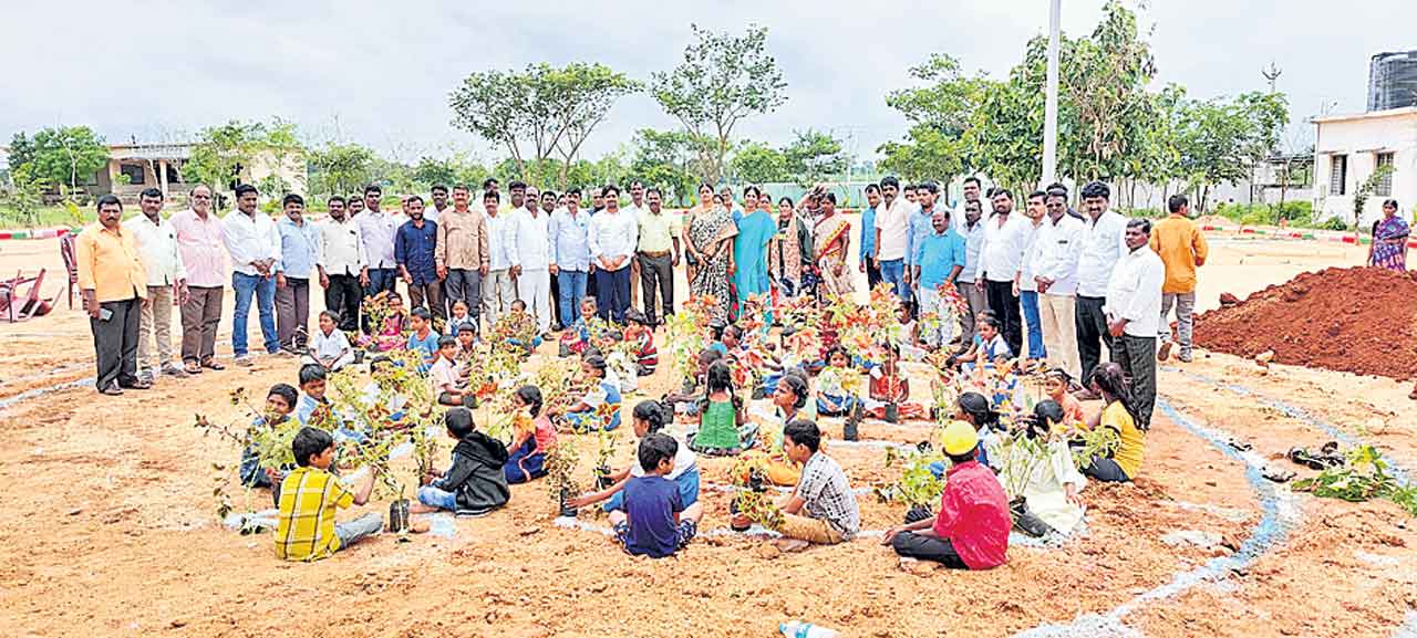 గ్రామగ్రామాన వన మహోత్సవం
