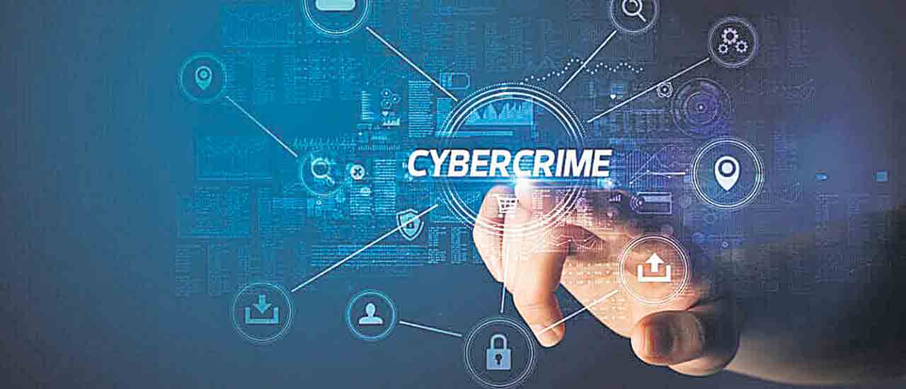 యాత్రికులే లక్ష్యంగా సైబర్‌ మోసాలు