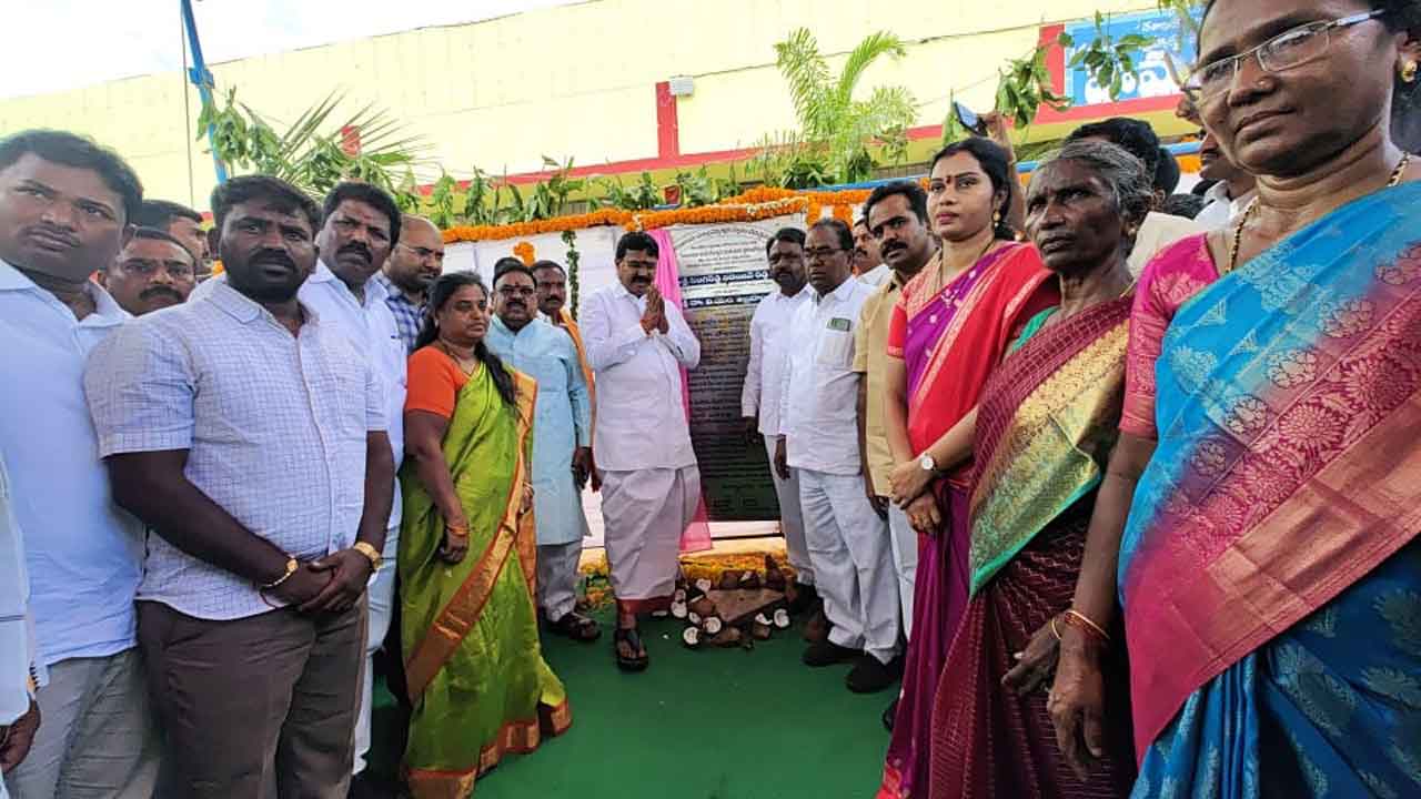 అభివృద్ధి దిశగా అలంపూర్‌ క్షేత్రం