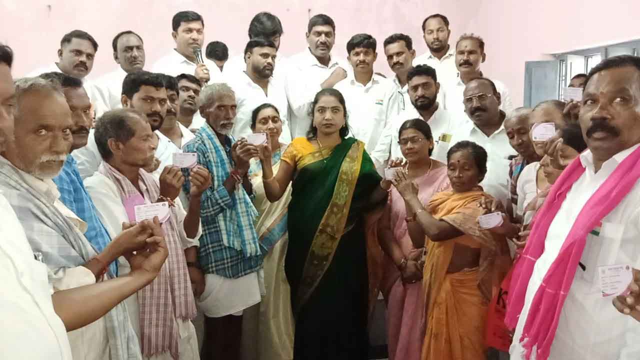 ప్రతి ఇంటికి పెద్ద కొడుకులా సీఎం కేసీఆర్‌