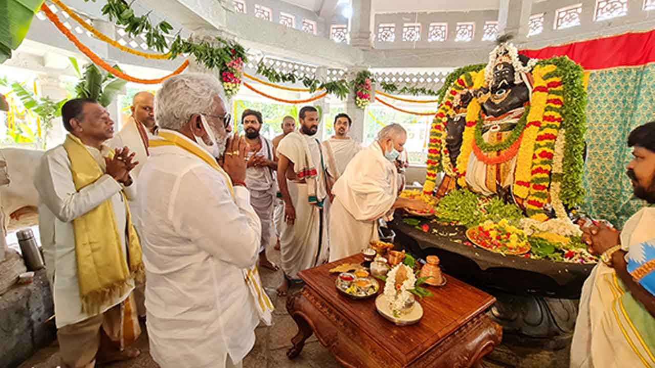 ప్రతి ఆలయం,ఇంట్లో గోపూజ జరగాలన్నదే లక్ష్యం : టీటీడీ చైర్మన్