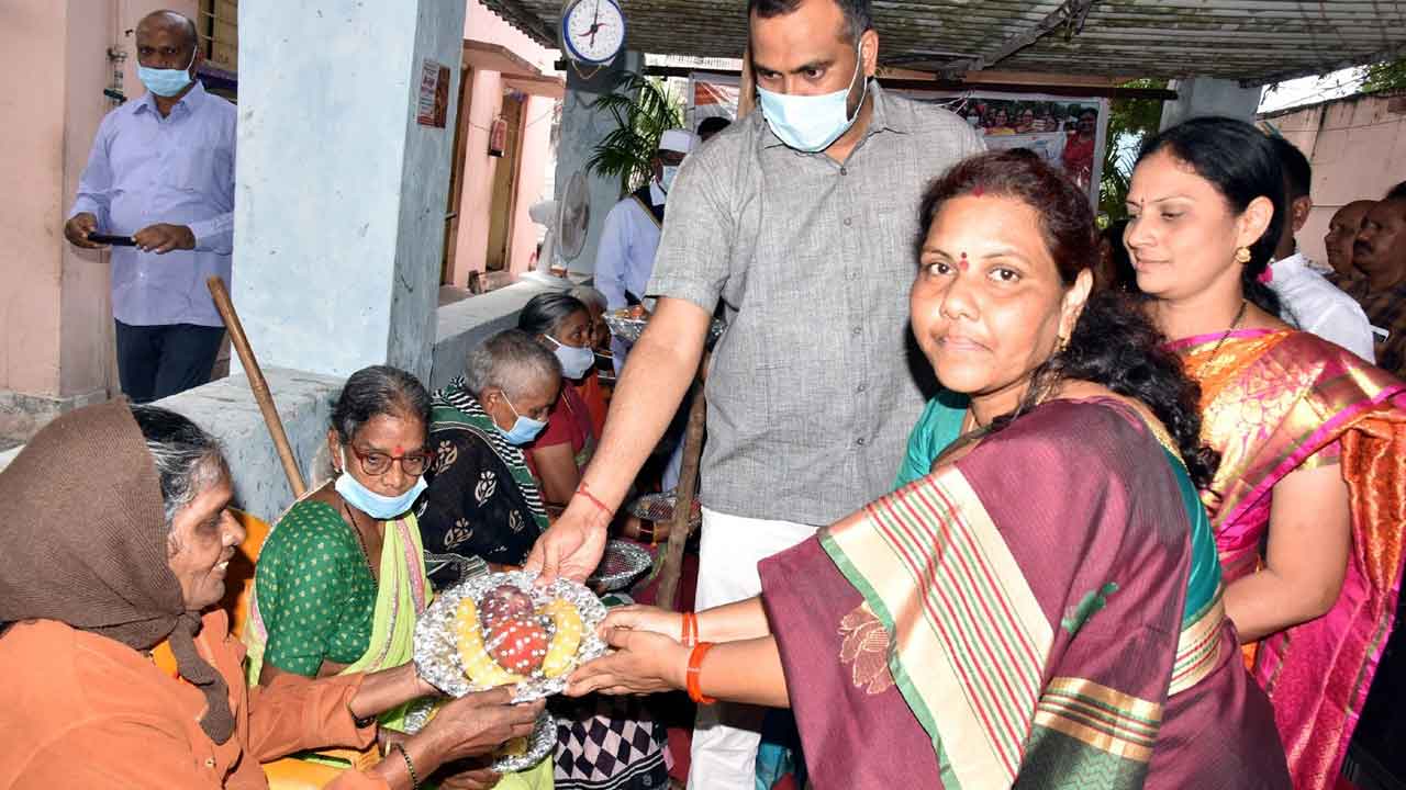 వజ్రోత్సవ దీప్తి స్వాతంత్య్ర స్ఫూర్తి