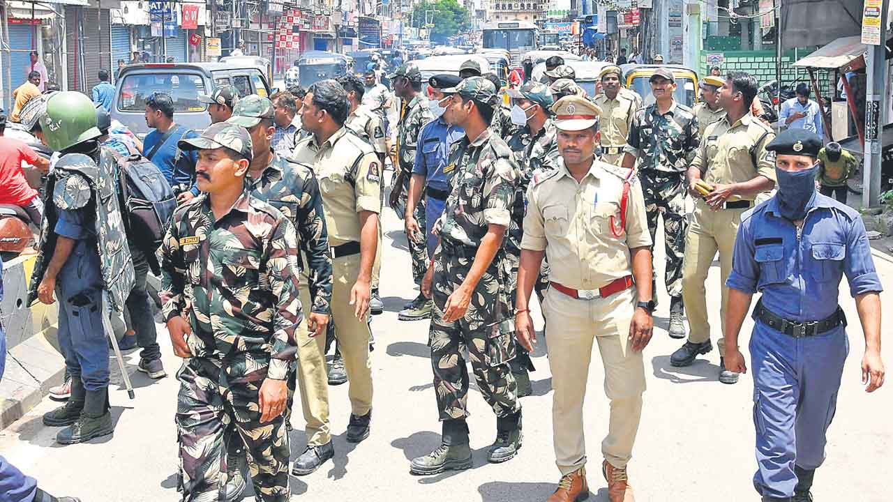 ఏమార్చే ఎజెండా