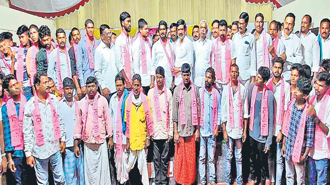 దుష్ట బీజేపీతో జాగ్రత్త