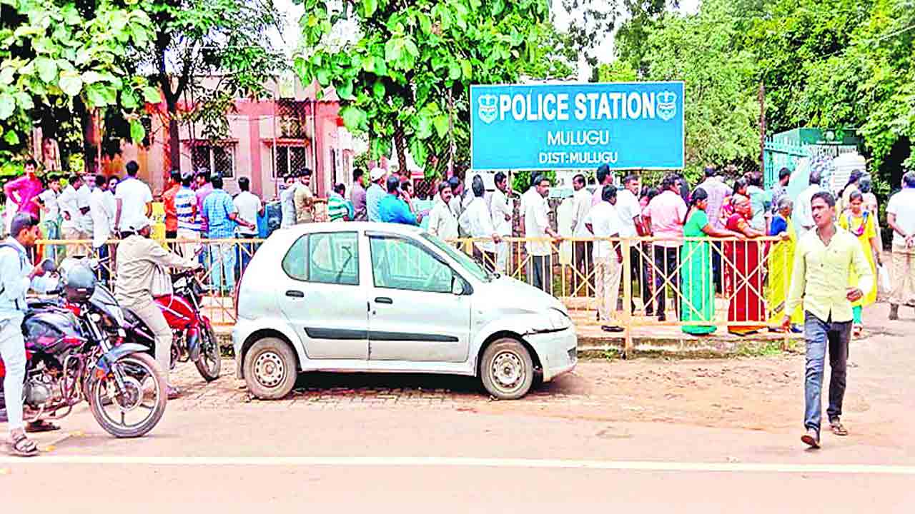 తోటి వ్యాపారులే హంతకులు