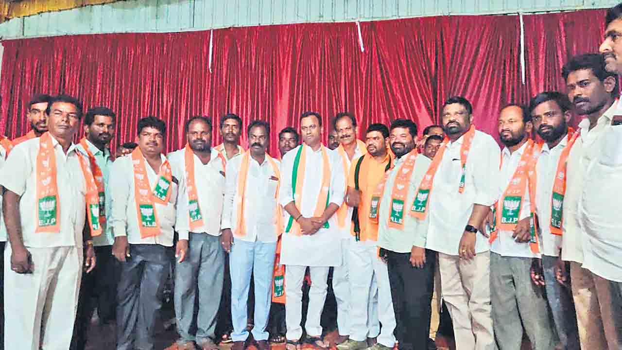 బీజేపీ నుంచి బీజేపీలోకి..!