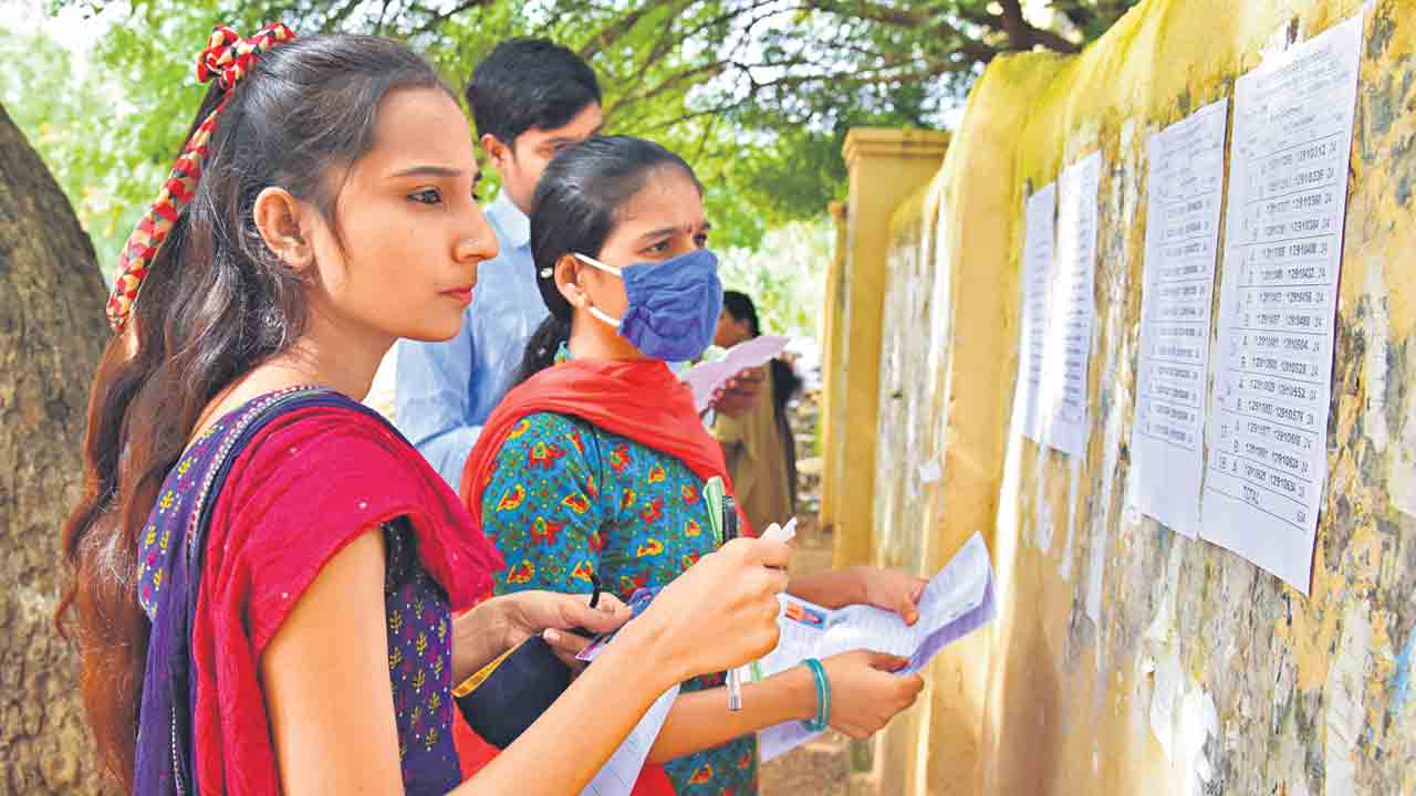 సజావుగా ఎస్సై ప్రిలిమ్స్‌